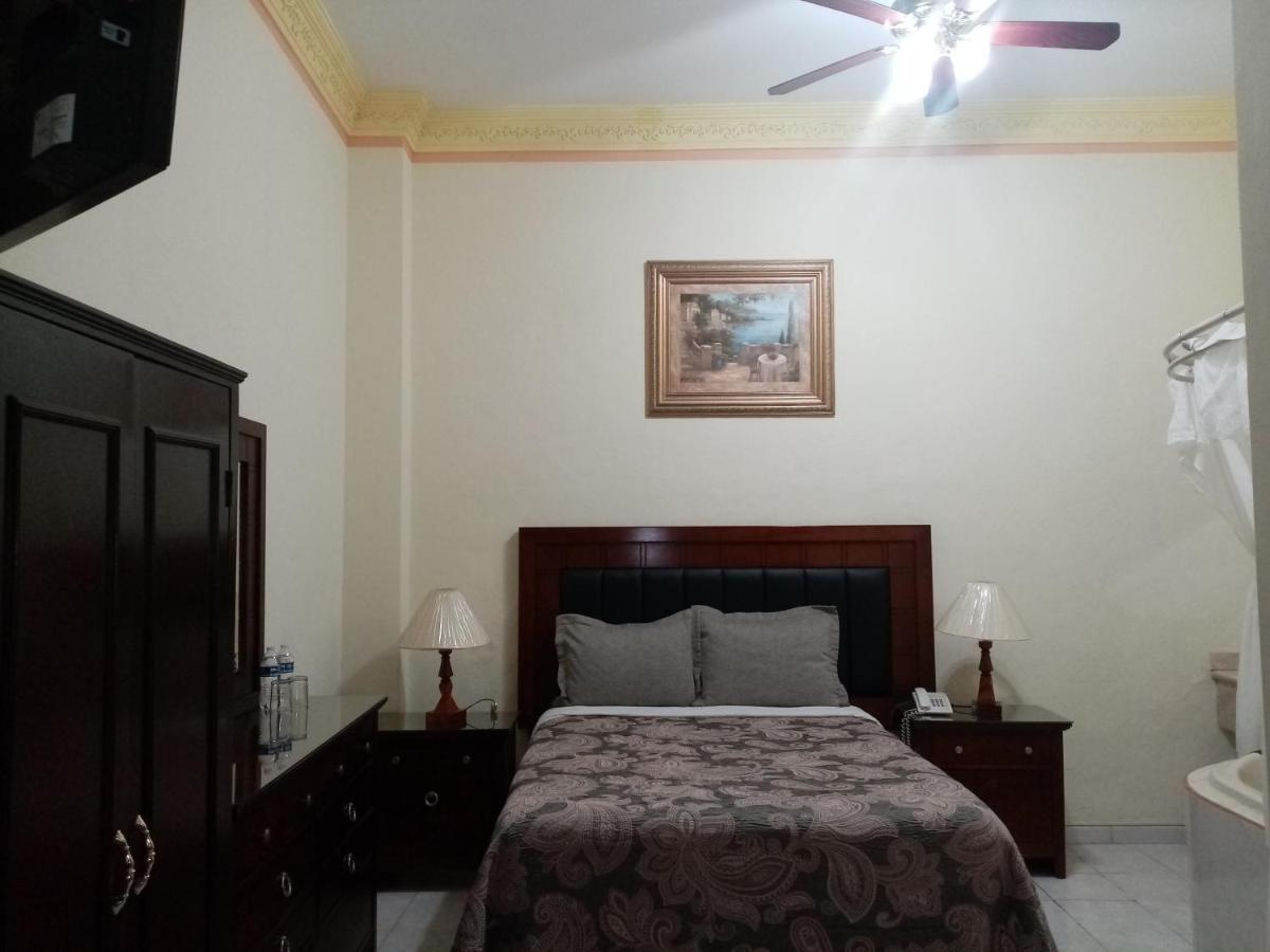 Hotel Casona Misiones Керетаро Екстер'єр фото